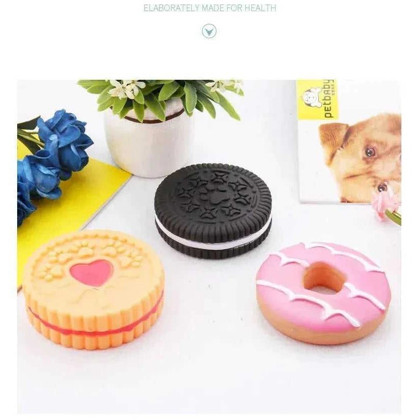 Dog Chewing Toy Simulation Biscuit Cake Anti Bite Latex Plaything Grinding Teeth Cleaning Interactive Training Toys Pet Supplies - Finnigan's Play Pen