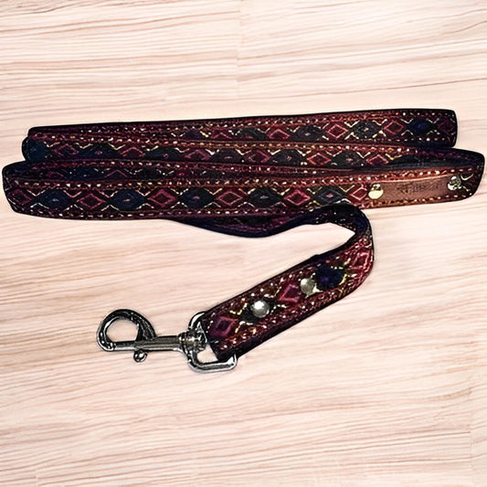 Finnigan's Designer Dog Lead: Durable Style for Fashionable Pups - Finnigan's Play Pen