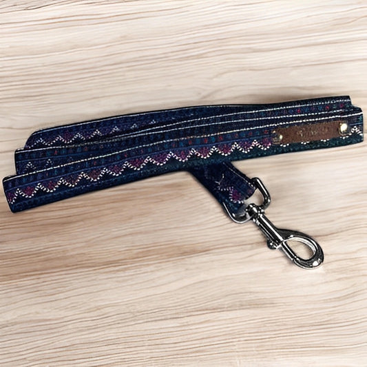 Finnigan's Designer Dog Lead: Stylish & Functional 🐾 - Finnigan's Play Pen