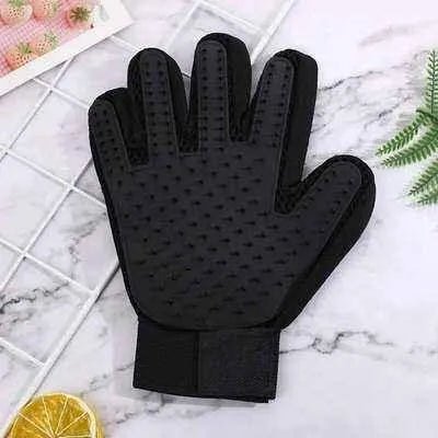 Pet Whisperer Grooming Glove - Finnigan's Play Pen