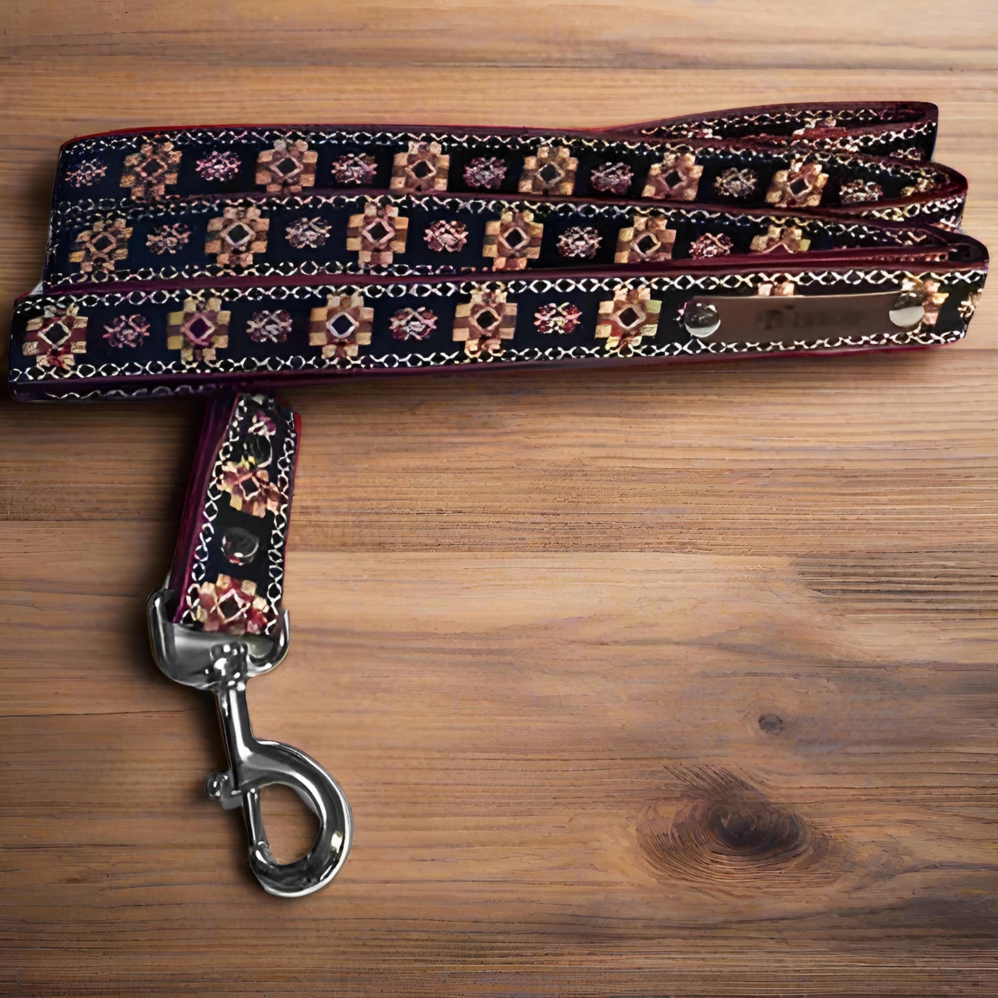 Finnigan's Custom Designer Dog Lead: Pooch Perfection 🐾✨ - Finnigan's Play Pen