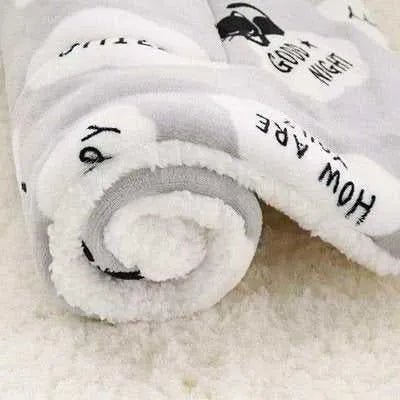Winter Wonderland Pet Blanket: Snuggle in Style š¾ - Finnigan's Play Pen