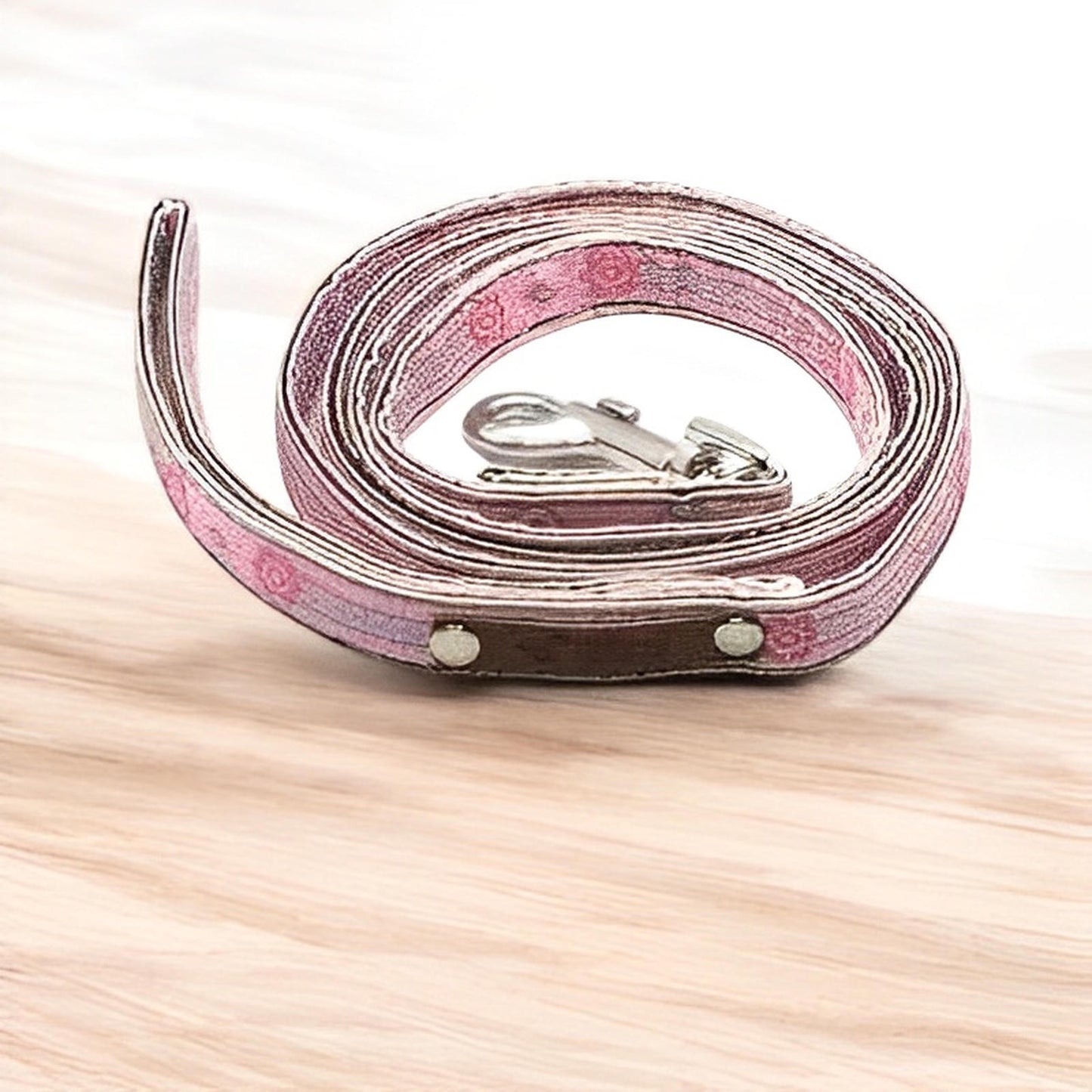 Finnigan's Dash Designer Dog Lead - Elegance Redefined - Finnigan's Play Pen